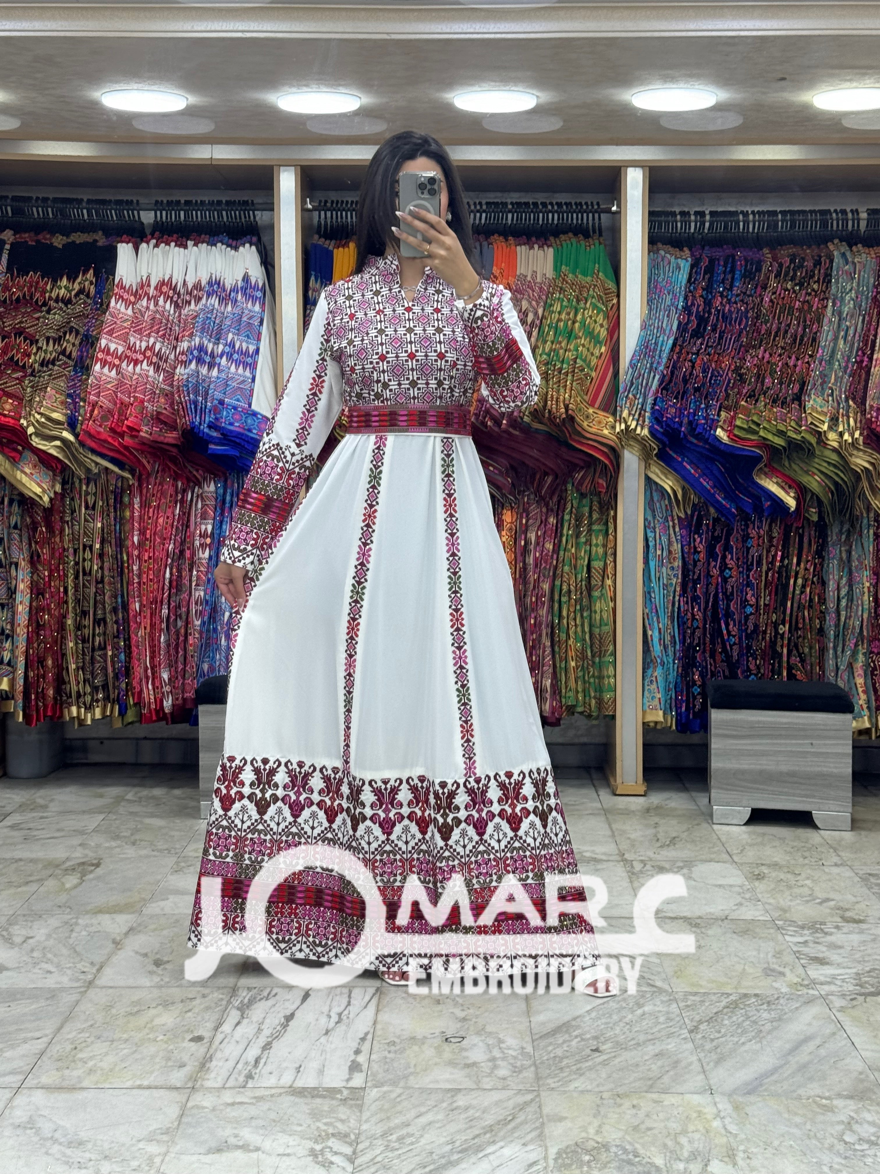 Malacca Embroidery Delicate with Stone Embroidery Thobe