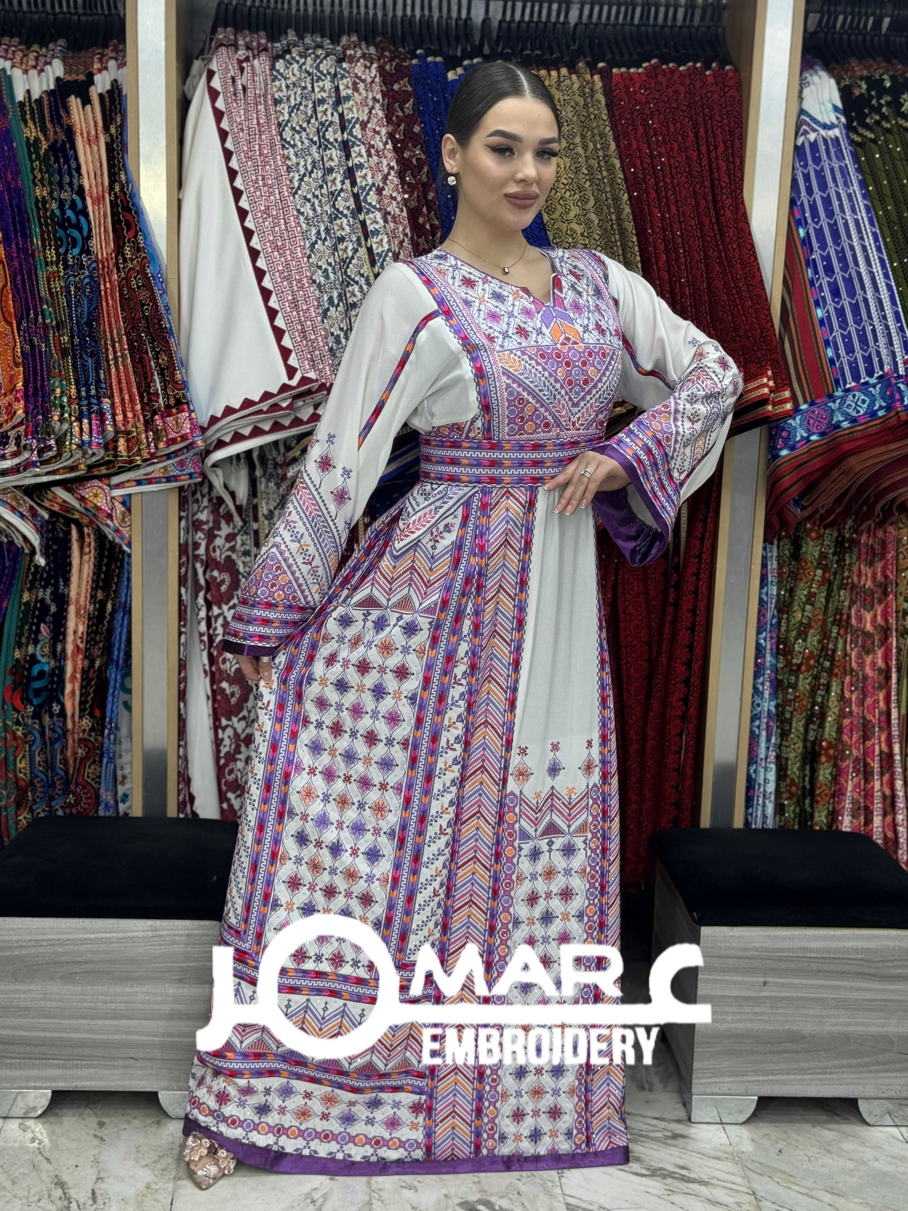White Malacca Embroidery Delicate with Stone Embroidery Thobe