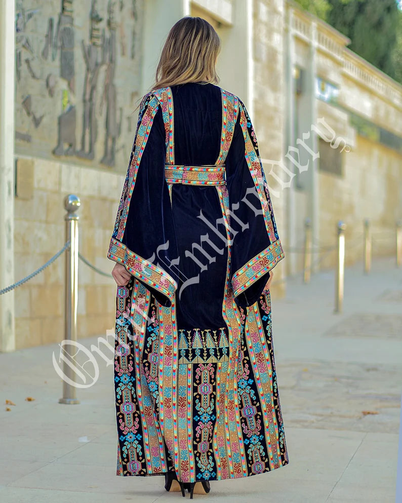 Palestinian thobe Vlevet Tatreez Embroidered Traditional Palestinian Arabic Dress ثوب مخمل