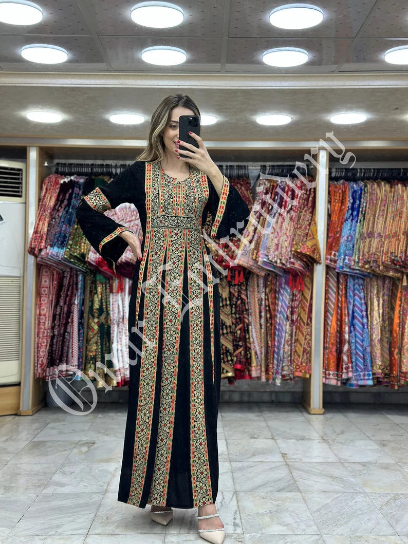 Palestinian thobe Tatreez Embroidered Traditional Palestinian Arabic Dress
