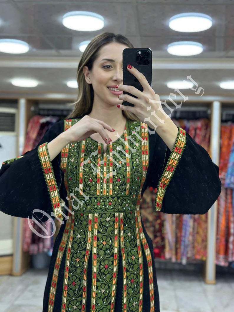 Palestinian thobe Tatreez Embroidered Traditional Palestinian Arabic Dress