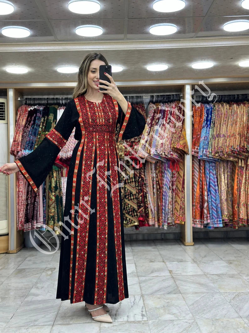 Palestinian thobe Tatreez Embroidered Traditional Palestinian Arabic Dress
