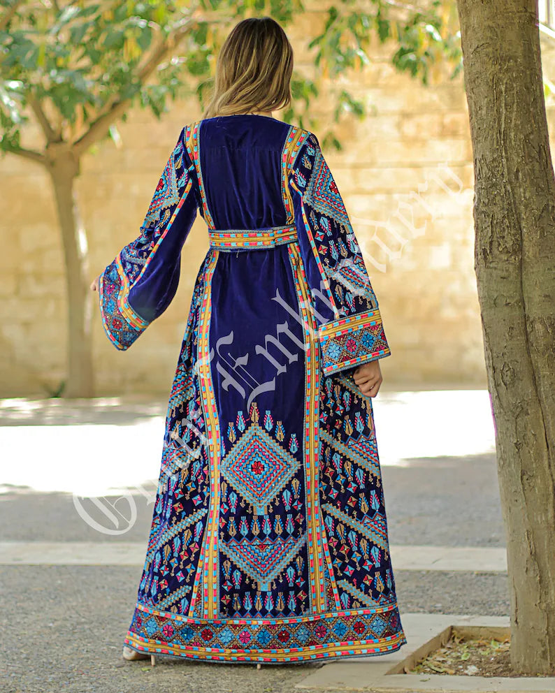 Palestinian thobe Vlevet Tatreez Embroidered Traditional Palestinian Arabic Dress ثوب مخمل
