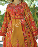 Palestinian thobe Vlevet Tatreez Embroidered Traditional Palestinian Arabic Dress ثوب مخمل