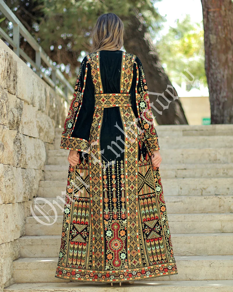 Palestinian thobe Vlevet Tatreez Embroidered Traditional Palestinian Arabic Dress ث