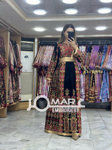 Black/Gold Thoub Embroidery Stone Thobe with Matching Embroidery Belt