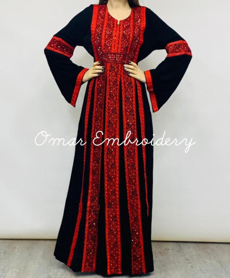 Traditional Embroidered Thobe