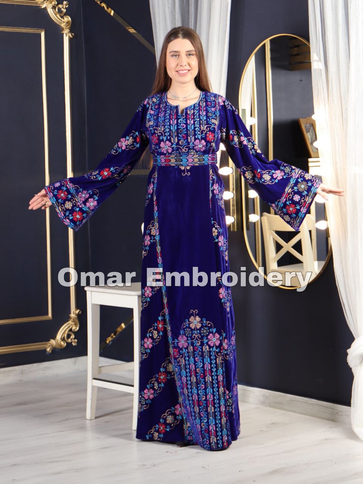 Simple Unique Royal Blue Silk Velvet Embroidery Thobe