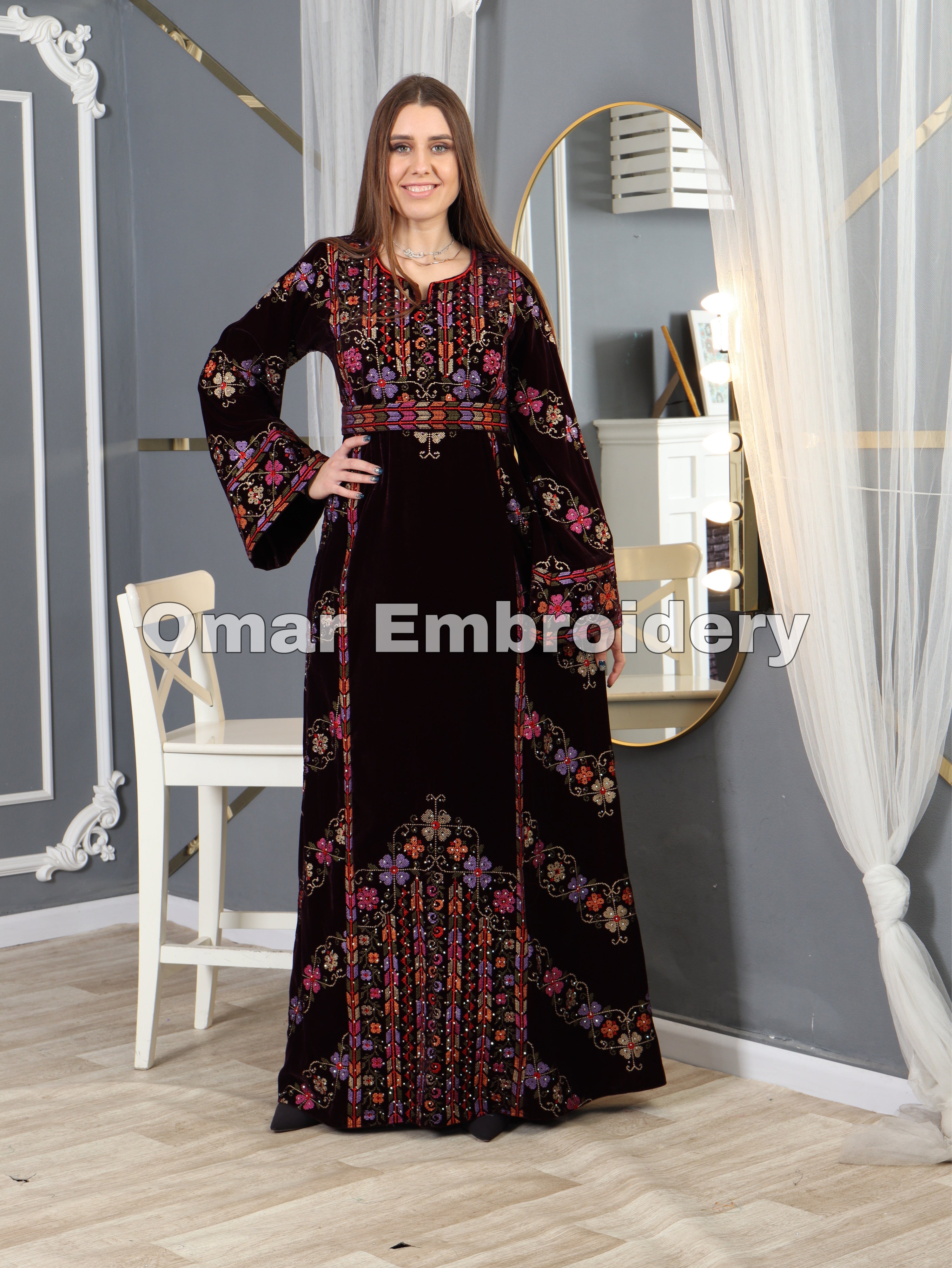 Simple Unique Dark Purple Silk Velvet Embroidery Thobe