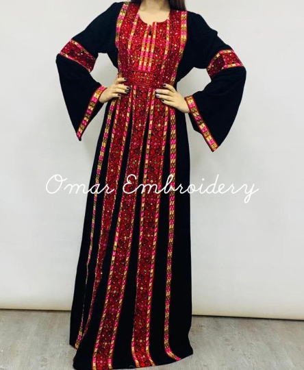 Traditional Embroidered Thobe