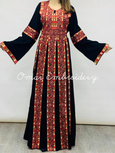 Traditional Embroidered Thobe
