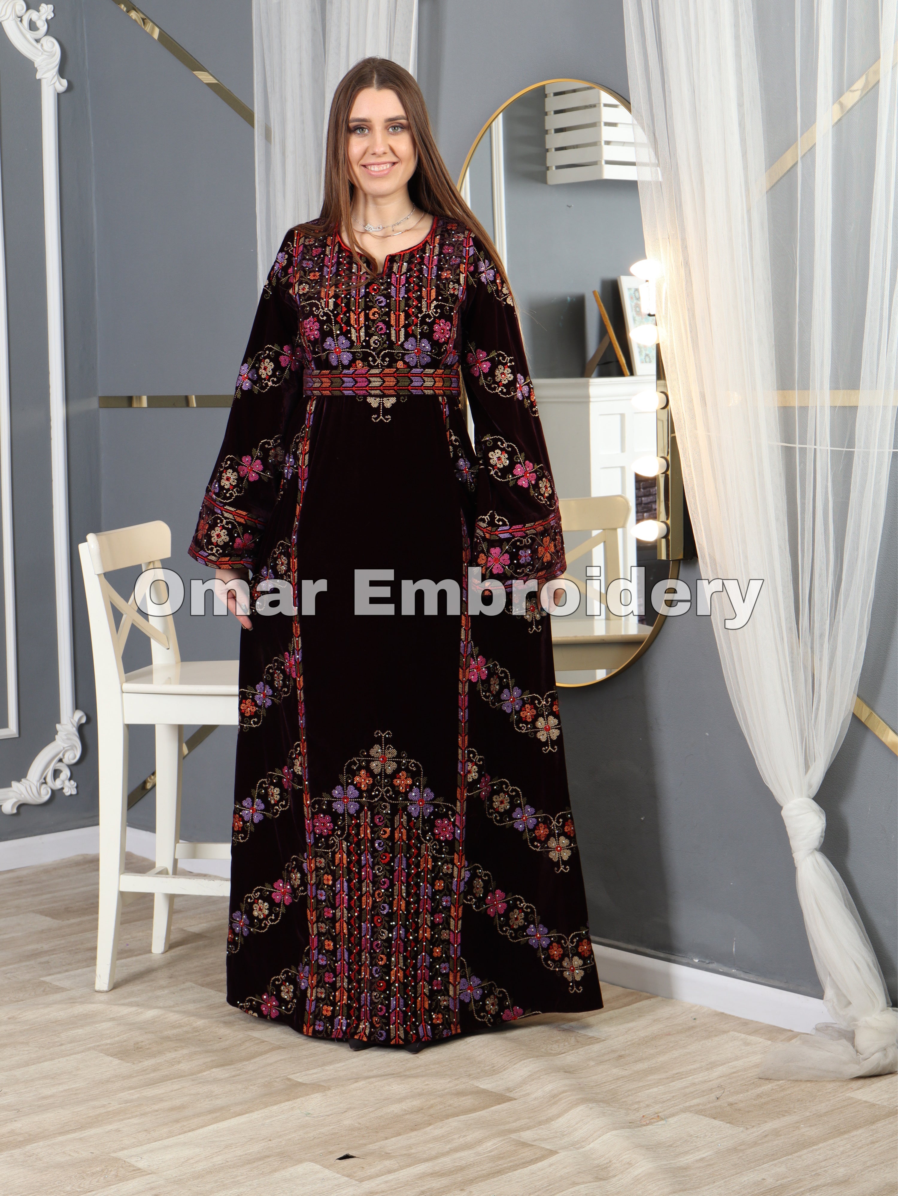 Simple Unique Dark Purple Silk Velvet Embroidery Thobe
