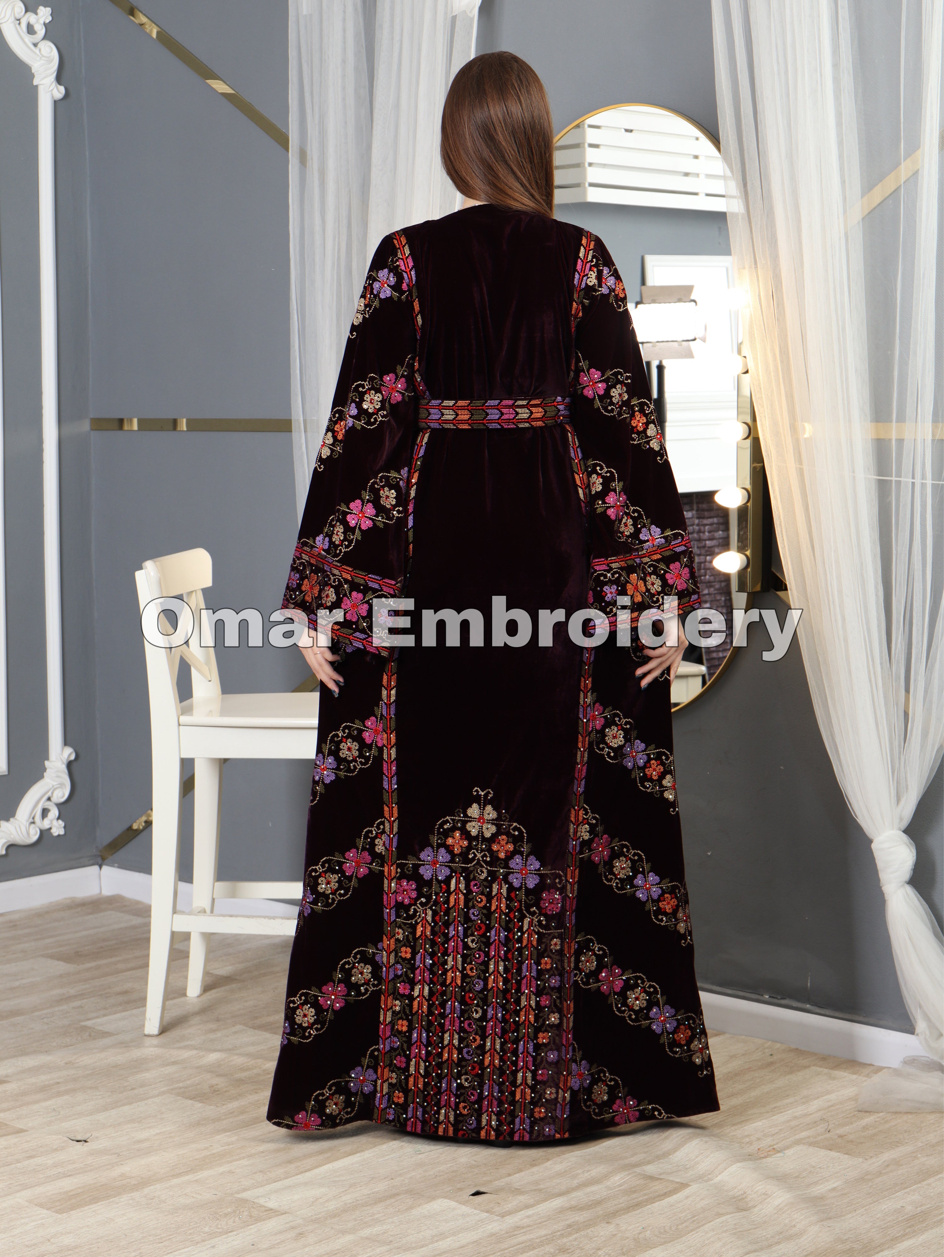Simple Unique Dark Purple Silk Velvet Embroidery Thobe