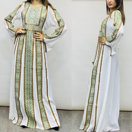 Traditional Embroidered Thobe
