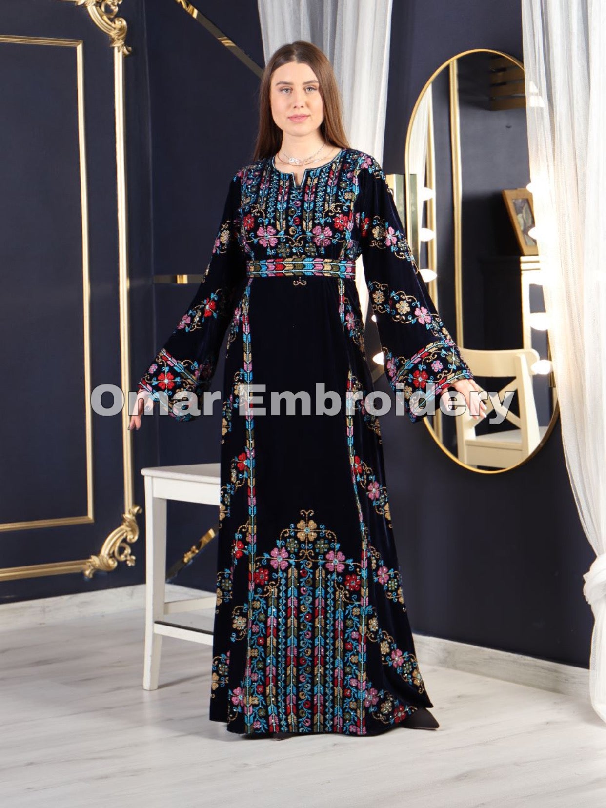 Simple Unique Navy Silk Velvet Embroidery Thobe