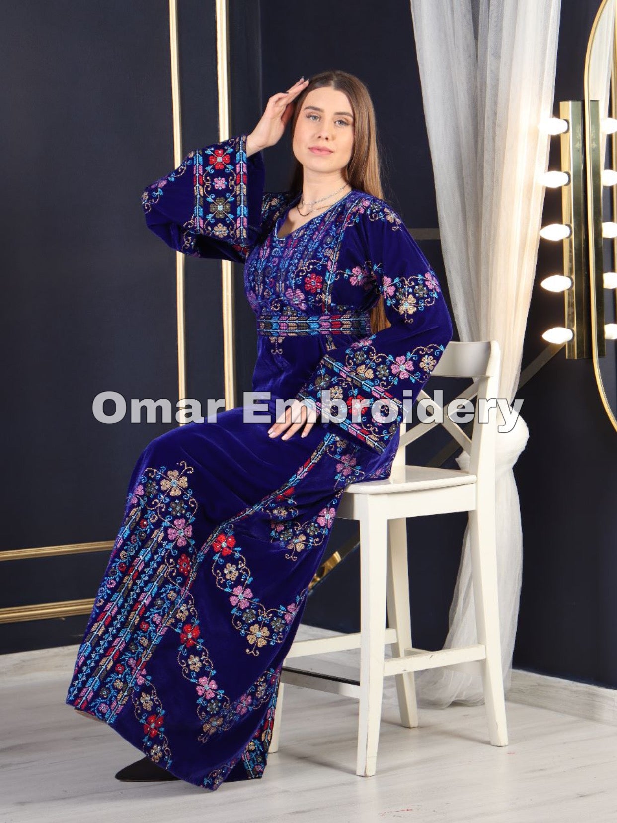 Simple Unique Royal Blue Silk Velvet Embroidery Thobe