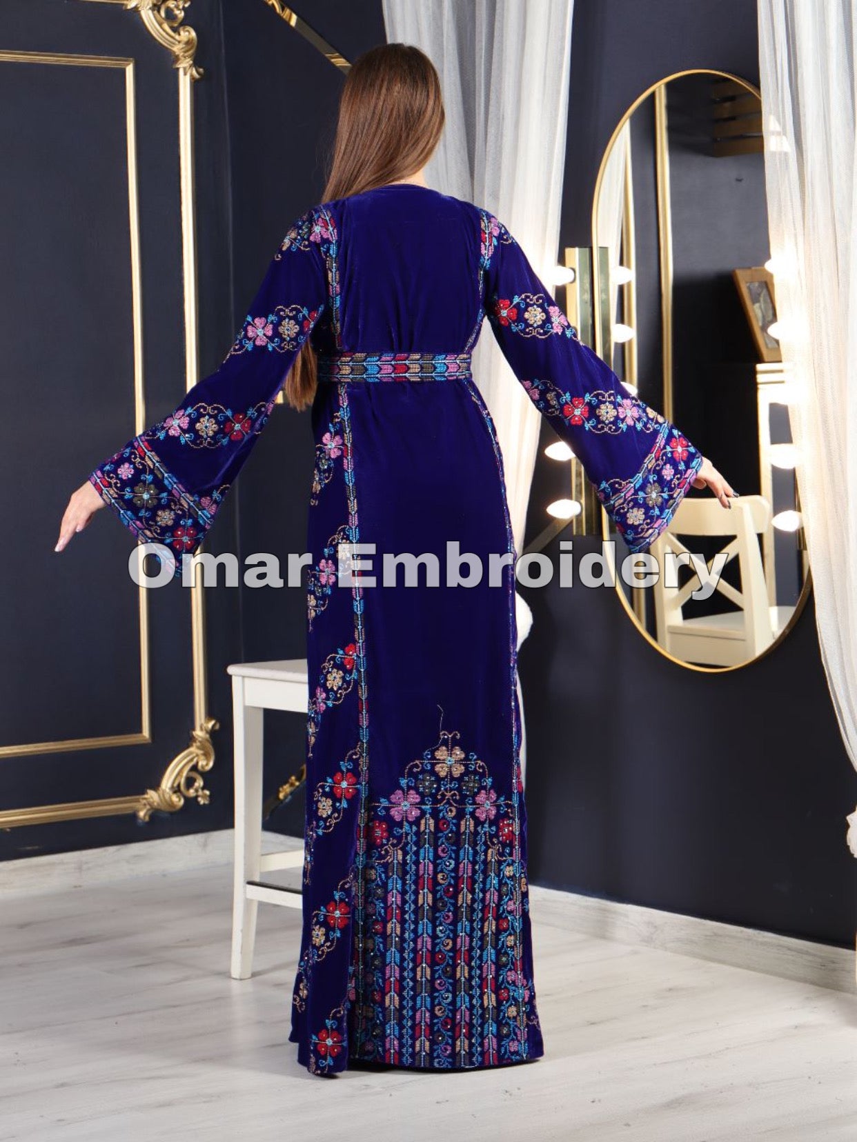 Simple Unique Royal Blue Silk Velvet Embroidery Thobe